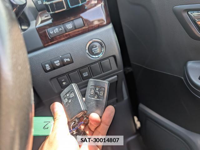 Toyota VELLFIRE 2012-03 7819076-15