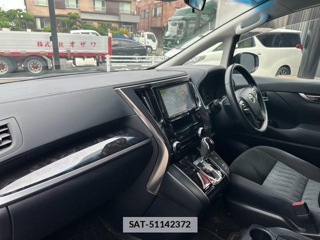 Toyota VELLFIRE 2018-11 7819336-18