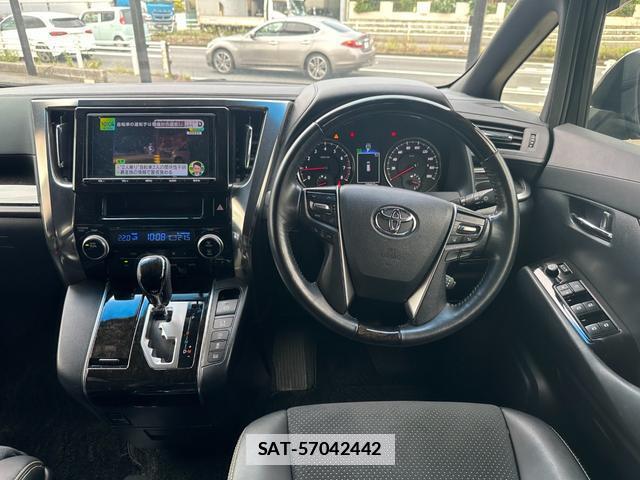 Toyota VELLFIRE 2017-10 7819338-10