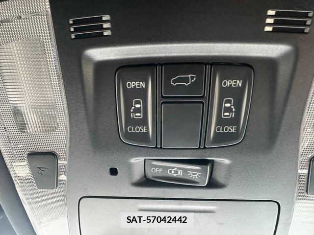 Toyota VELLFIRE 2017-10 7819338-4