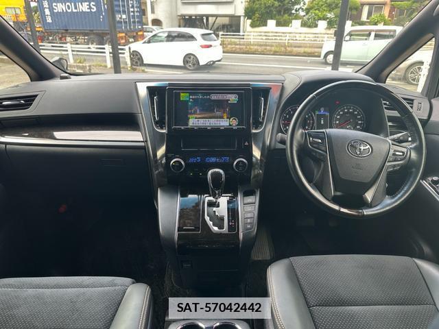 Toyota VELLFIRE 2017-10 7819338-7