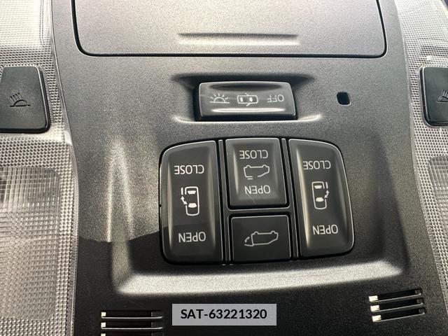 Toyota VELLFIRE 2017-03 7819340-9