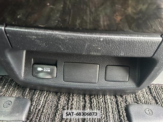 Toyota VELLFIRE 2016-05 7819342-5