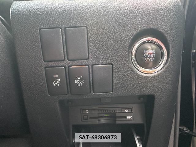 Toyota VELLFIRE 2016-05 7819342-8