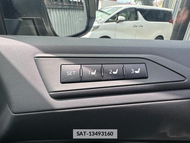 Toyota VELLFIRE 2018-05 7819343-10