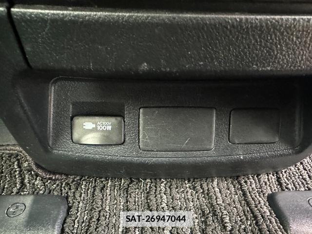 Toyota VELLFIRE 2018-01 7819350-12