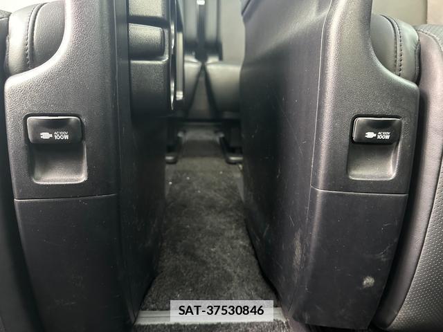 Toyota VELLFIRE 2016-04 7819352-11