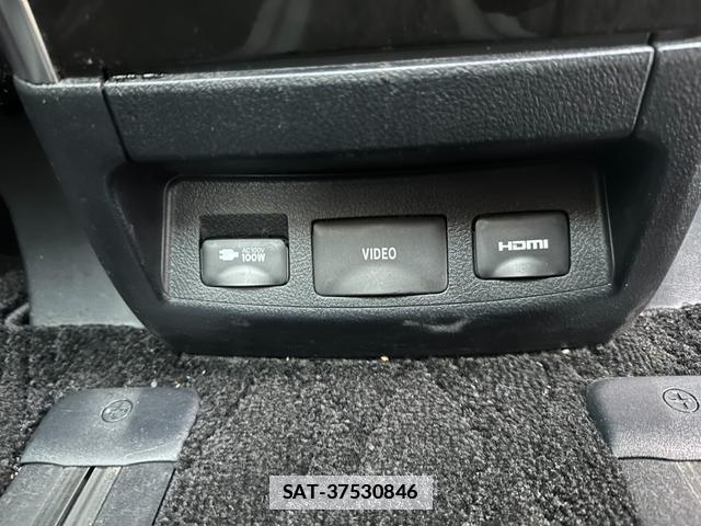 Toyota VELLFIRE 2016-04 7819352-12