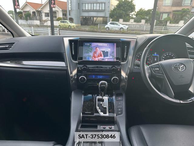 Toyota VELLFIRE 2016-04 7819352-16
