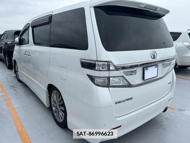 Toyota VELLFIRE 2013-07 7819442-1