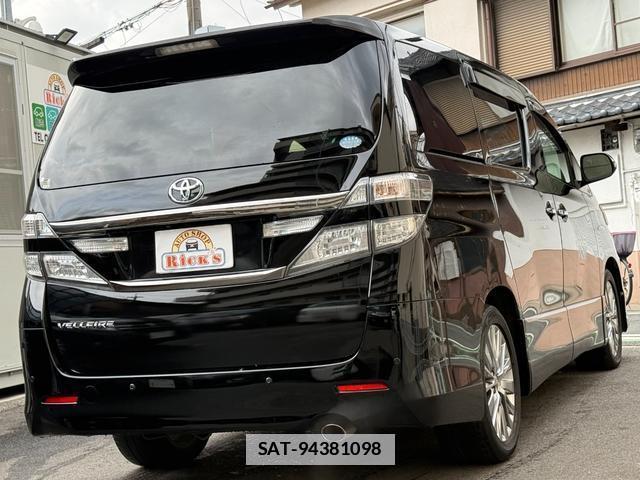 Toyota VELLFIRE 2013-03 7820806-6