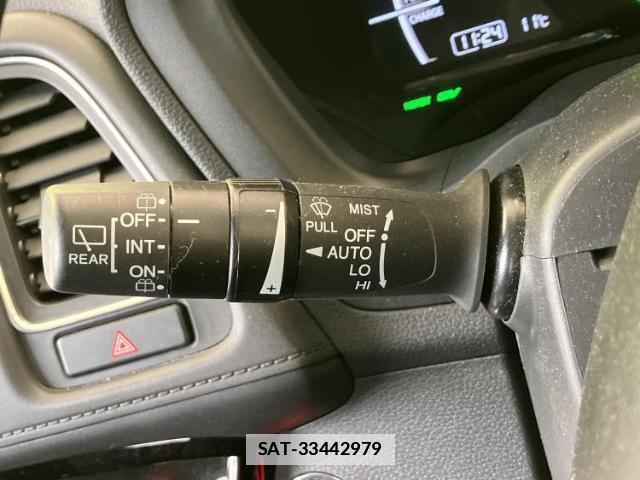 Honda VEZEL 2019-04 7813289-14