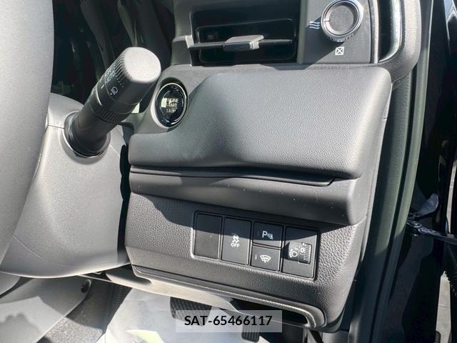 Honda VEZEL 2026-05 7813556-4