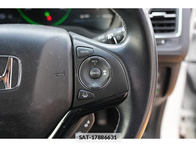 Honda VEZEL 2018-06 7815599-3