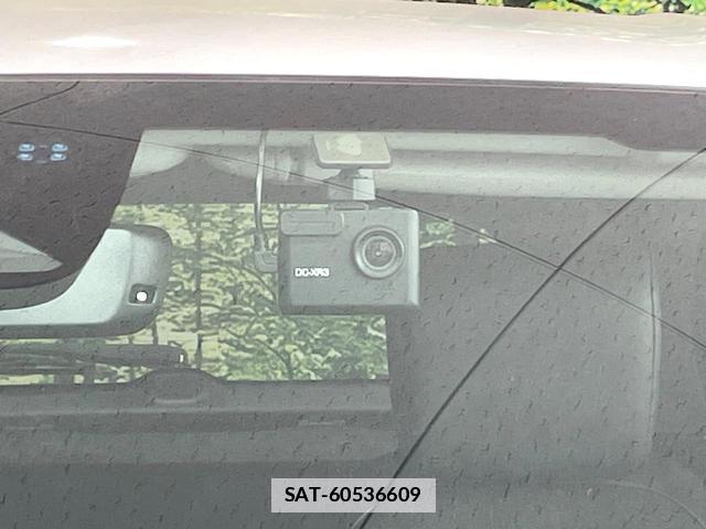 Honda VEZEL 2025-02 7815948-5