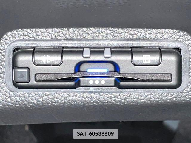 Honda VEZEL 2025-02 7815948-6