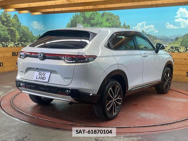 Honda VEZEL 2021-05 7816245-16