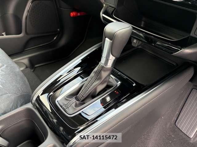 Honda VEZEL 2026-05 7816246-14