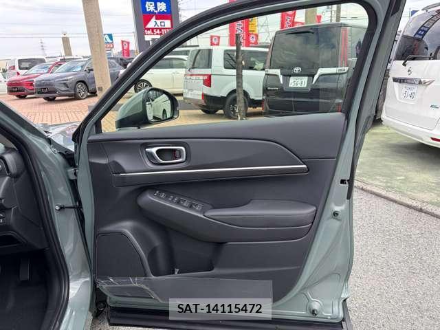 Honda VEZEL 2026-05 7816246-16