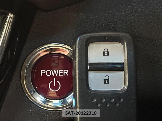 Honda VEZEL 2014-03 7816313-6