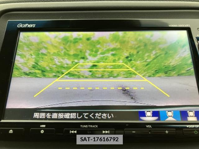 Honda VEZEL 2019-06 7816393-12