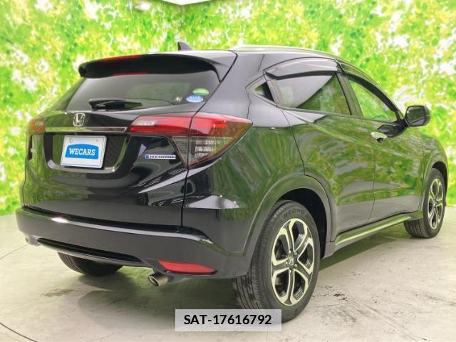 Honda VEZEL 2019-06 7816393-2