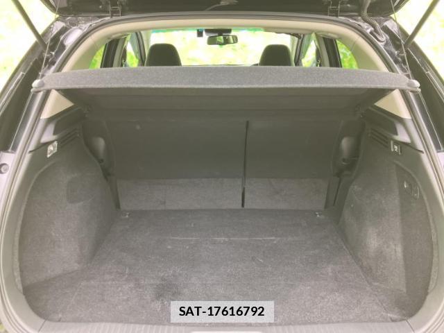 Honda VEZEL 2019-06 7816393-7