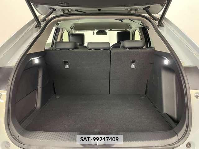 Honda VEZEL 2021-06 7818256-17