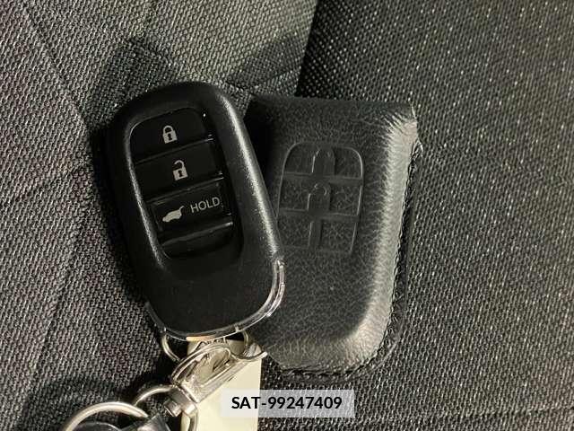 Honda VEZEL 2021-06 7818256-9