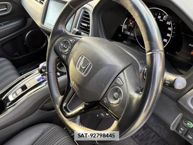 Honda VEZEL 2017-11 7818805-2