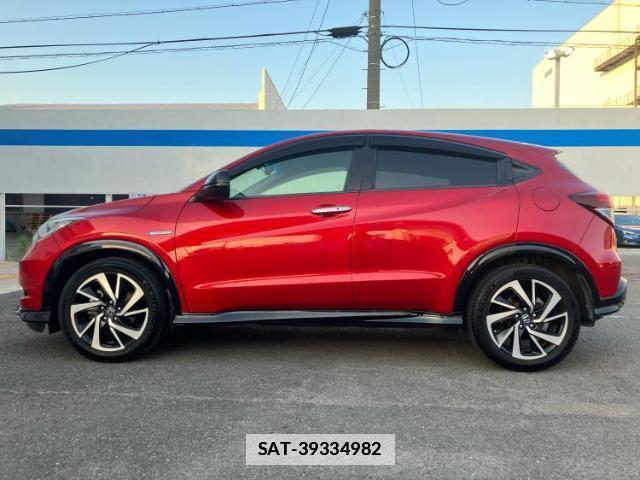 Honda VEZEL 2017-06 7818906-1
