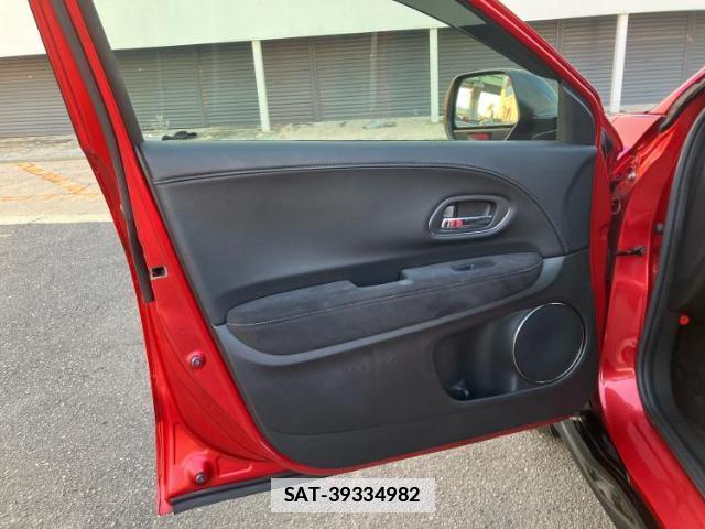 Honda VEZEL 2017-06 7818906-5