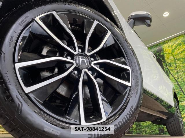 Honda VEZEL 2024-04 7819363-12
