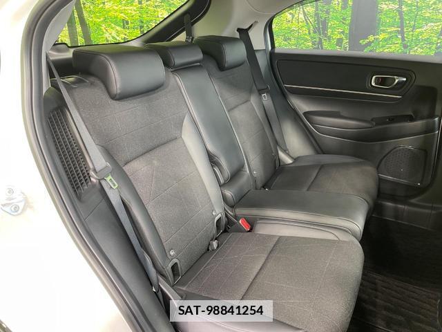 Honda VEZEL 2024-04 7819363-8
