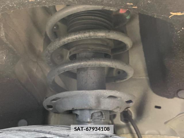 Honda VEZEL 2015-06 7819370-19