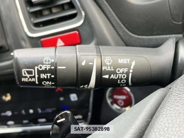 Honda VEZEL 2015-02 7820944-16