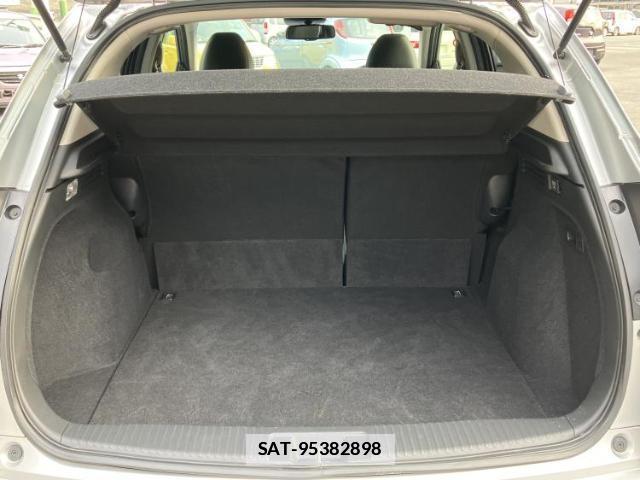 Honda VEZEL 2015-02 7820944-7