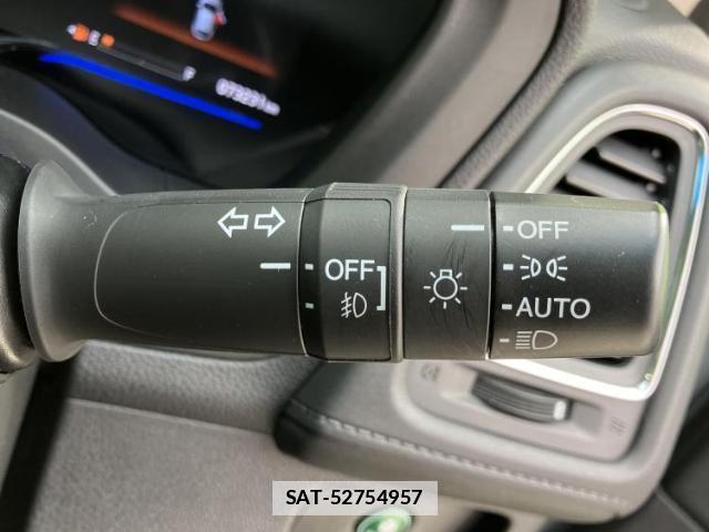 Honda VEZEL 2015-03 7820984-15