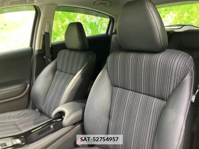 Honda VEZEL 2015-03 7820984-5