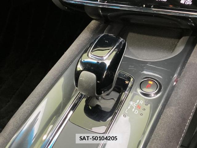 Honda VEZEL 2019-07 7820986-17