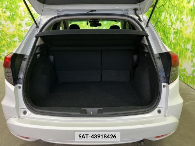 Honda VEZEL 2019-08 7821238-7