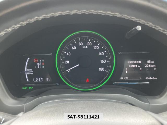 Honda VEZEL 2018-03 7821477-13