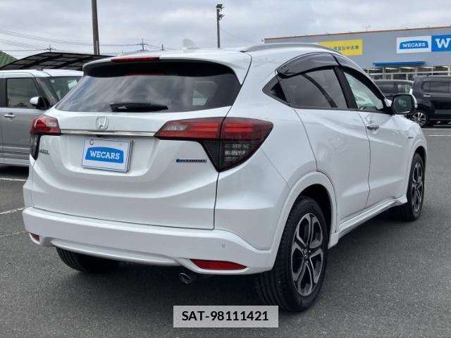 Honda VEZEL 2018-03 7821477-2