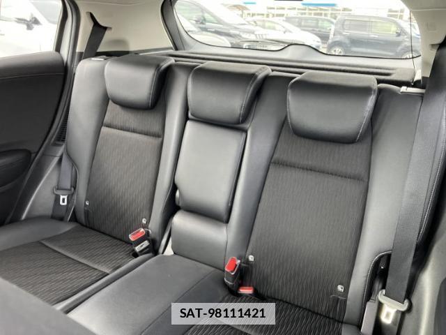 Honda VEZEL 2018-03 7821477-7
