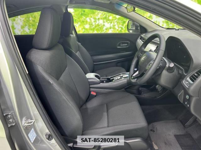 Honda VEZEL 2015-08 7821507-3