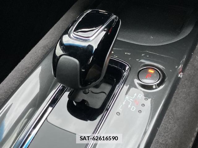 Honda VEZEL 2018-06 7822005-16