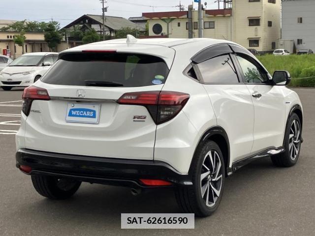 Honda VEZEL 2018-06 7822005-2