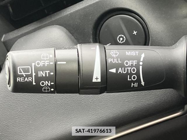 Honda VEZEL 2023-10 7822009-14
