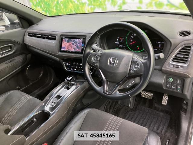 Honda VEZEL 2019-03 7822104-3