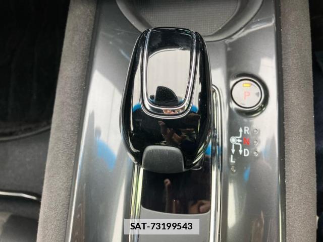Honda VEZEL 2018-02 7822257-16